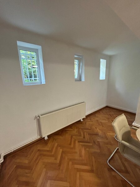 Capitale Aviatorilor Dorobanti ap 5 camere de inchiriat pretabil societate