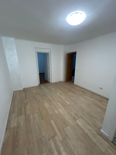 Capitale Aviatorilor Dorobanti ap 5 camere de inchiriat pretabil societate