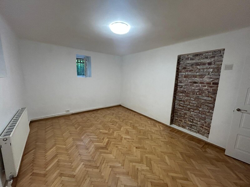 Capitale Aviatorilor Dorobanti ap 5 camere de inchiriat pretabil societate